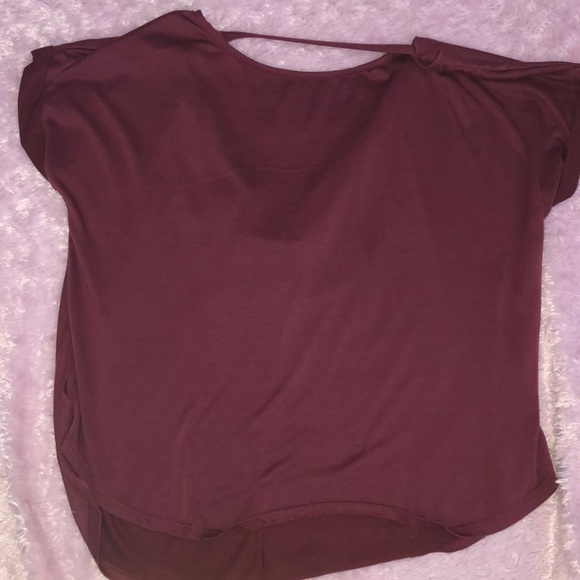 soft maroon shirt with back shown - Picture 1 of 2